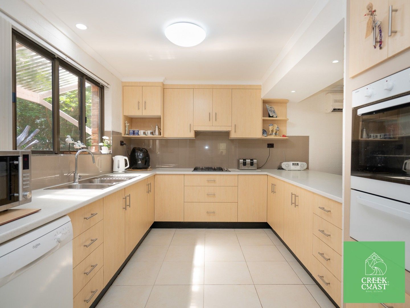 6 Titanic Court, Cooloola Cove QLD 4580, Image 0