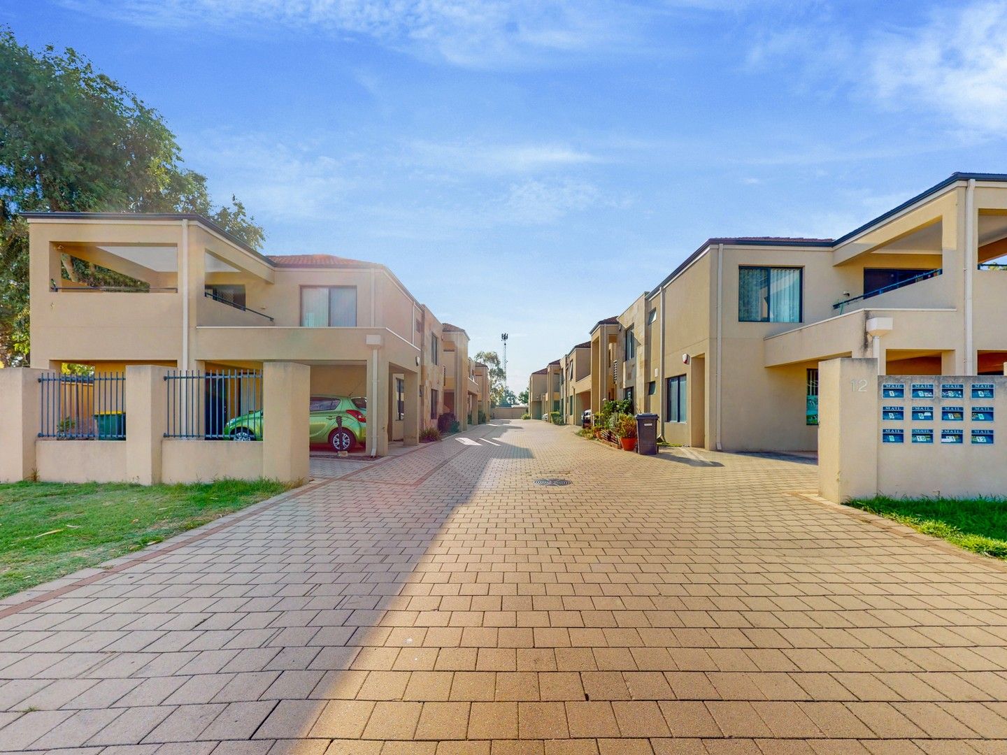 9/12 Dalziell Street, Maddington WA 6109 Apartment For Rent 420