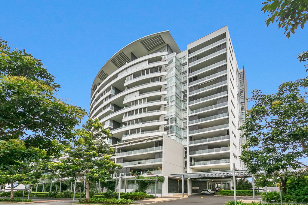 4 bedrooms Apartment / Unit / Flat in 6022/6 Parkland Blvd BRISBANE CITY QLD, 4000