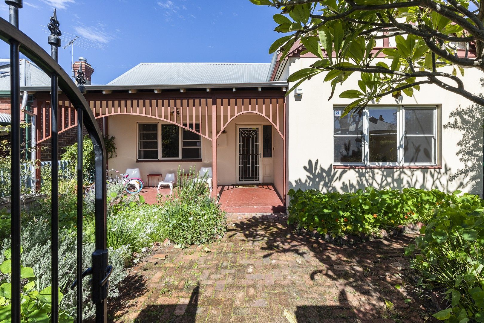 141 Grosvenor Road, North Perth WA 6006 Domain