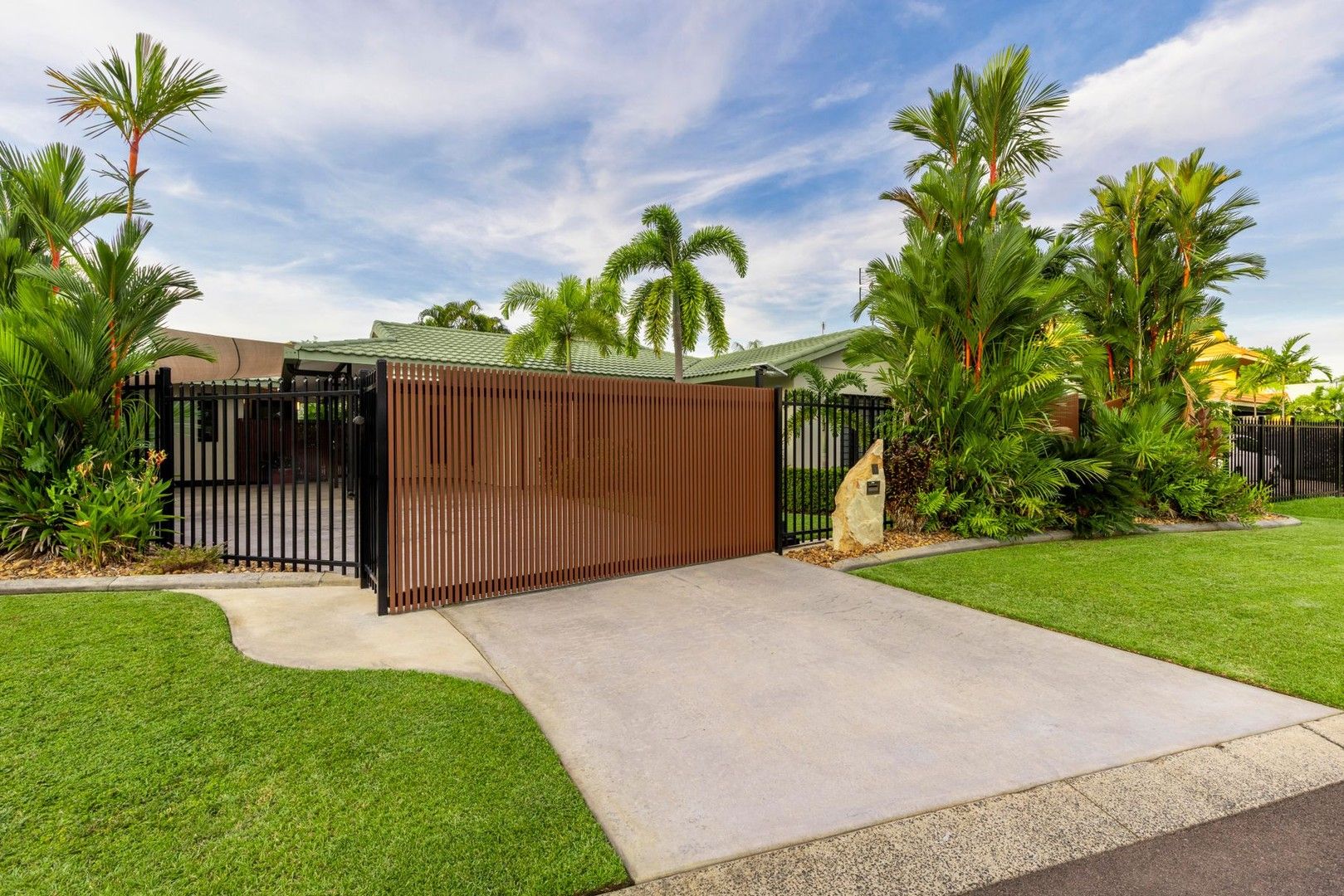 1 Trochus Crescent, Woolner NT 0820, Image 0