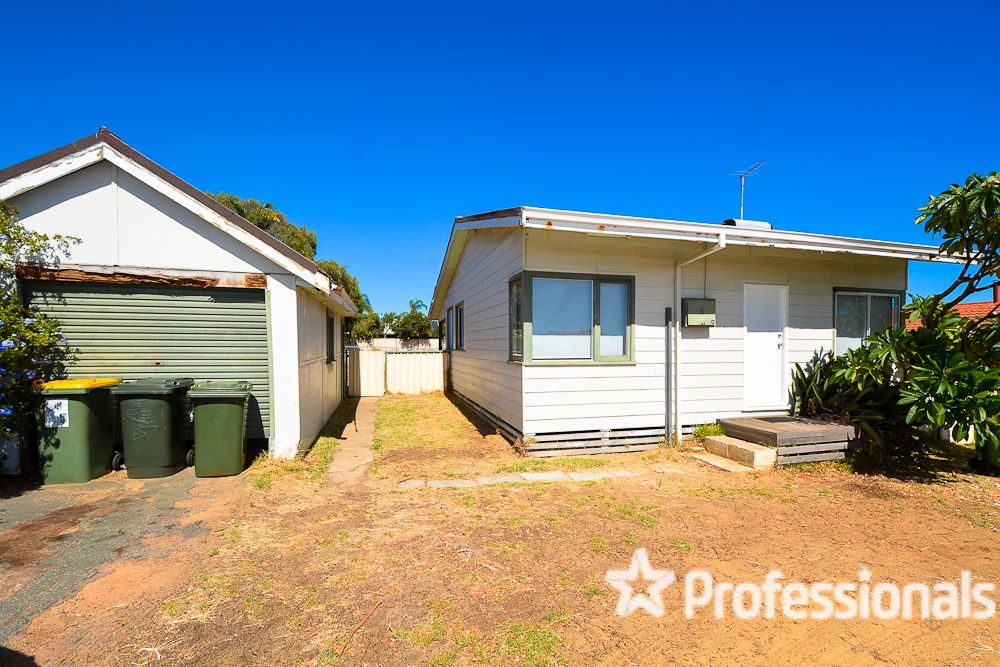 2 bedrooms House in 5 Scott Street MANDURAH WA, 6210