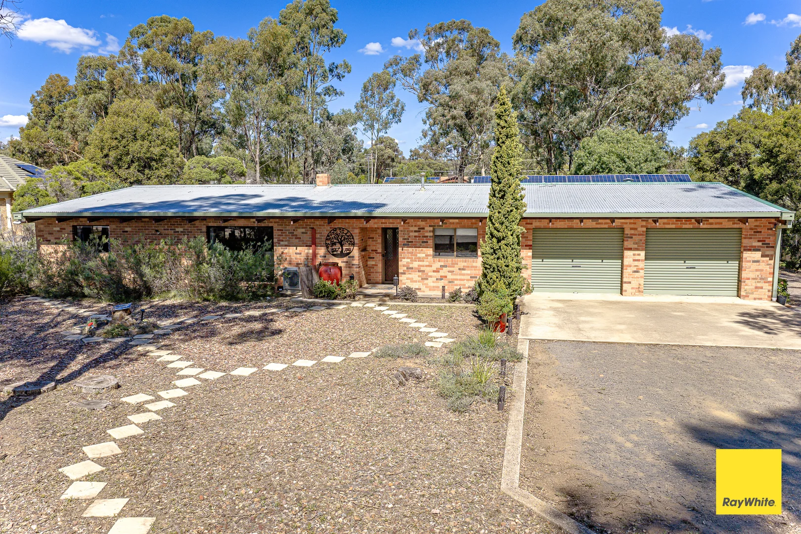 9 Peake Court, Ascot VIC 3551