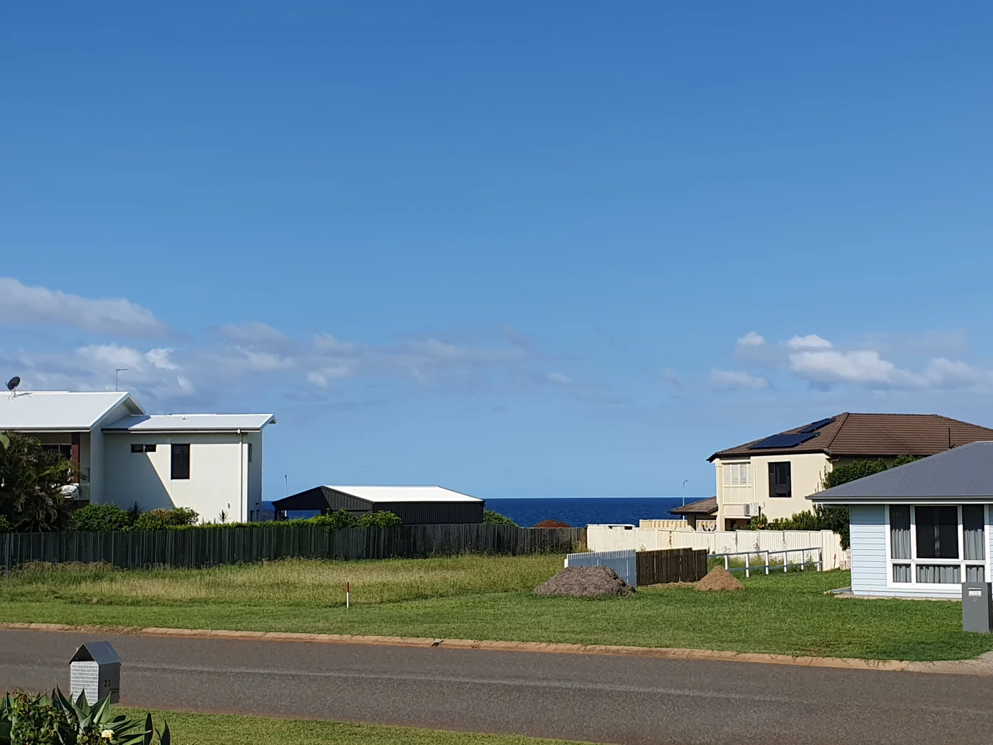 Additional image 21 of 21 EMPEROR DRIVE, Elliott Heads QLD 4670