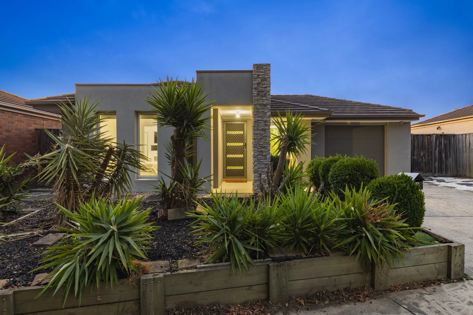 6 Kosta Boda Boulevard, Pakenham VIC 3810