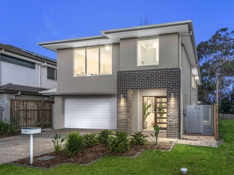 4 bedrooms House in 21 Eucalypt Street WAKERLEY QLD, 4154