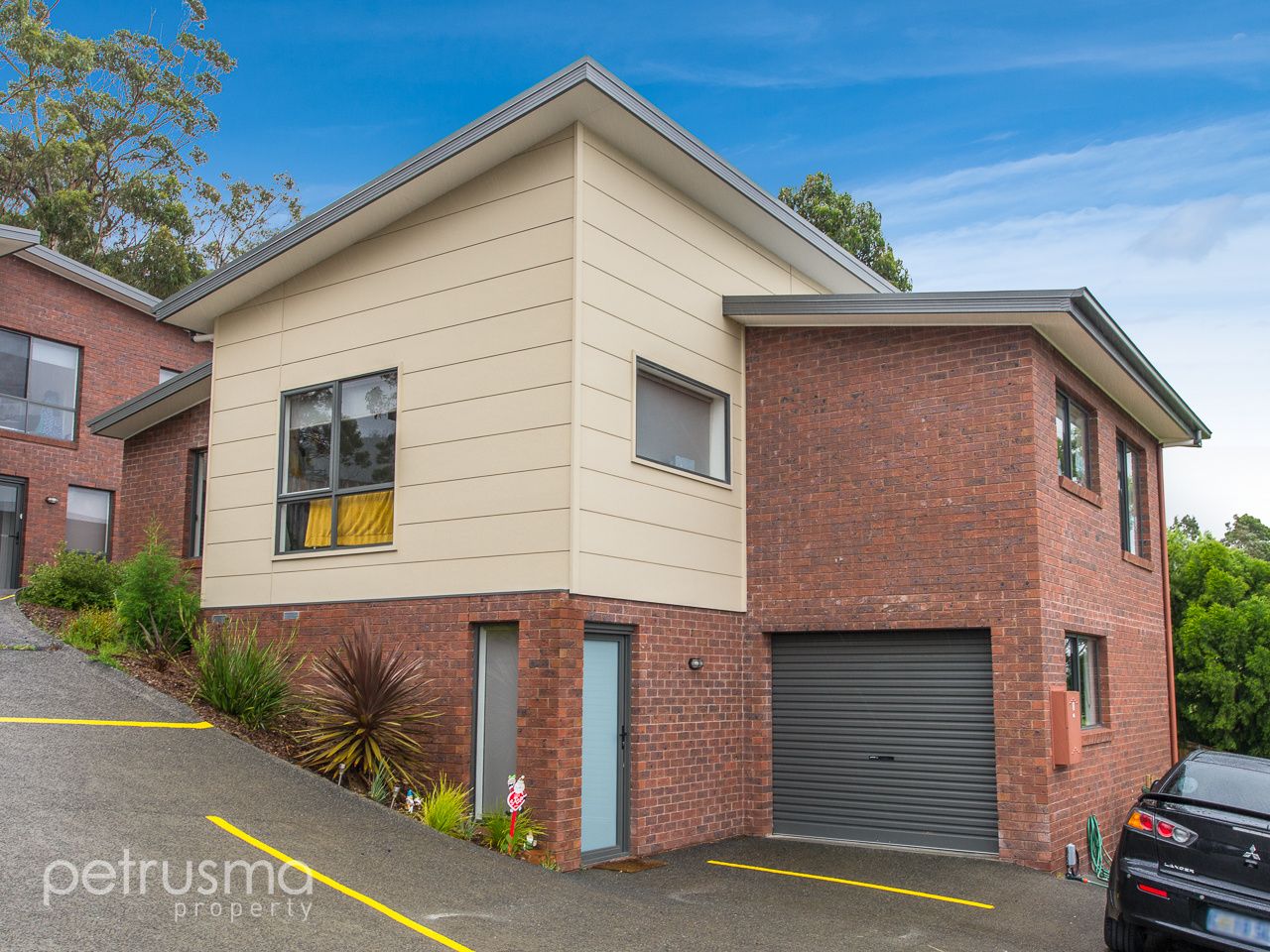 2/11 Ironbark Drive, Claremont TAS 7011, Image 1