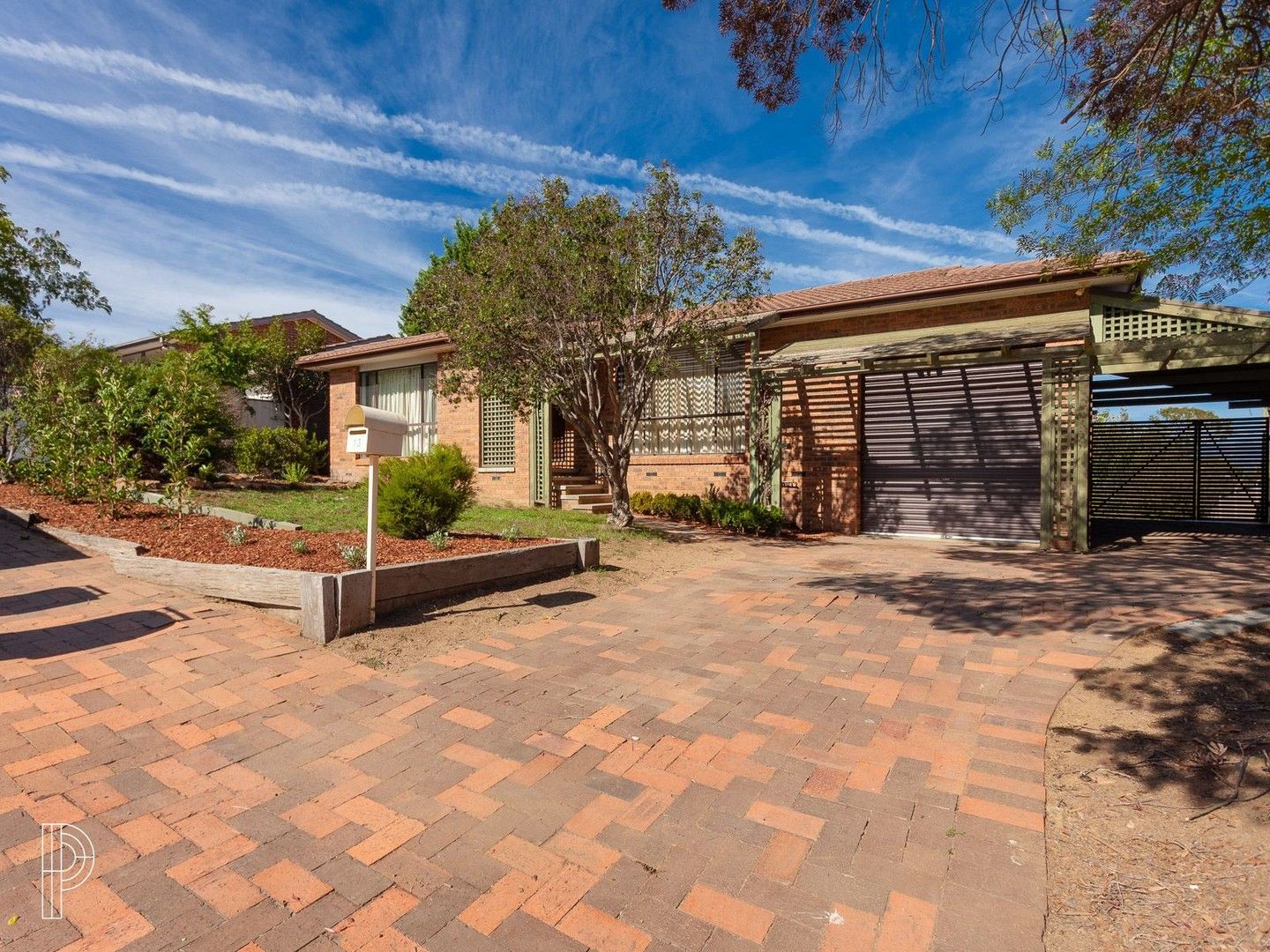 3 bedrooms House in 13 Girdlestone Circuit CALWELL ACT, 2905