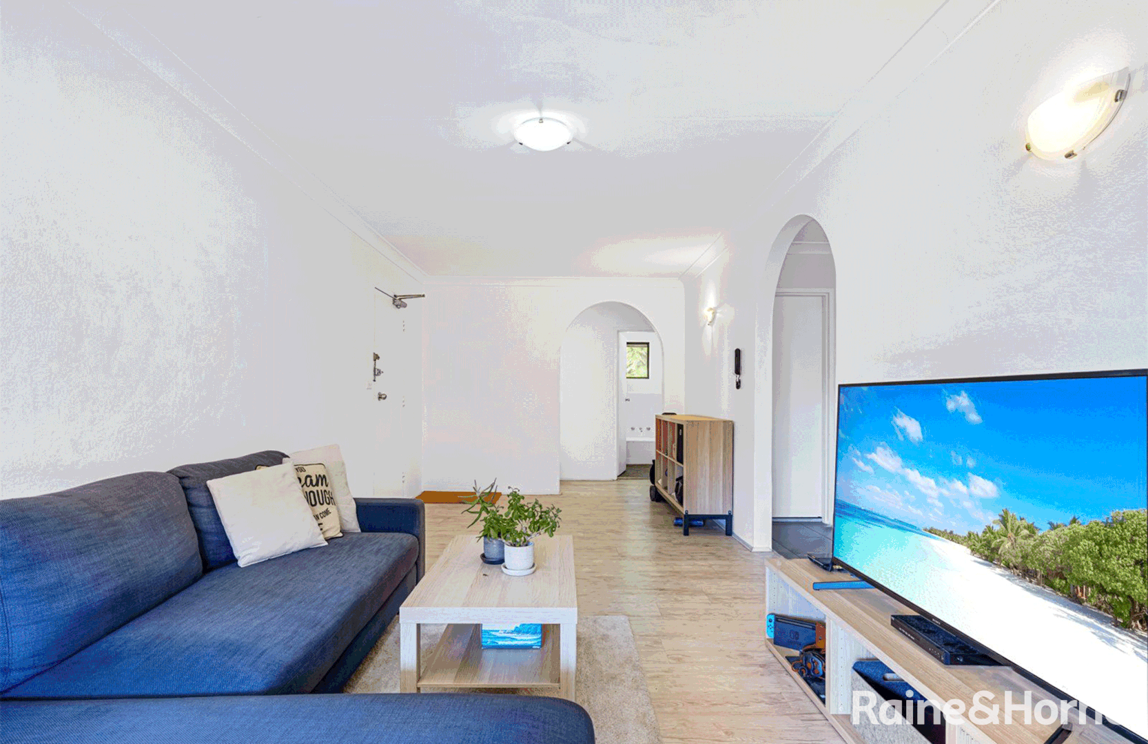 8/11 Brisbane Street, Harris Park NSW 2150