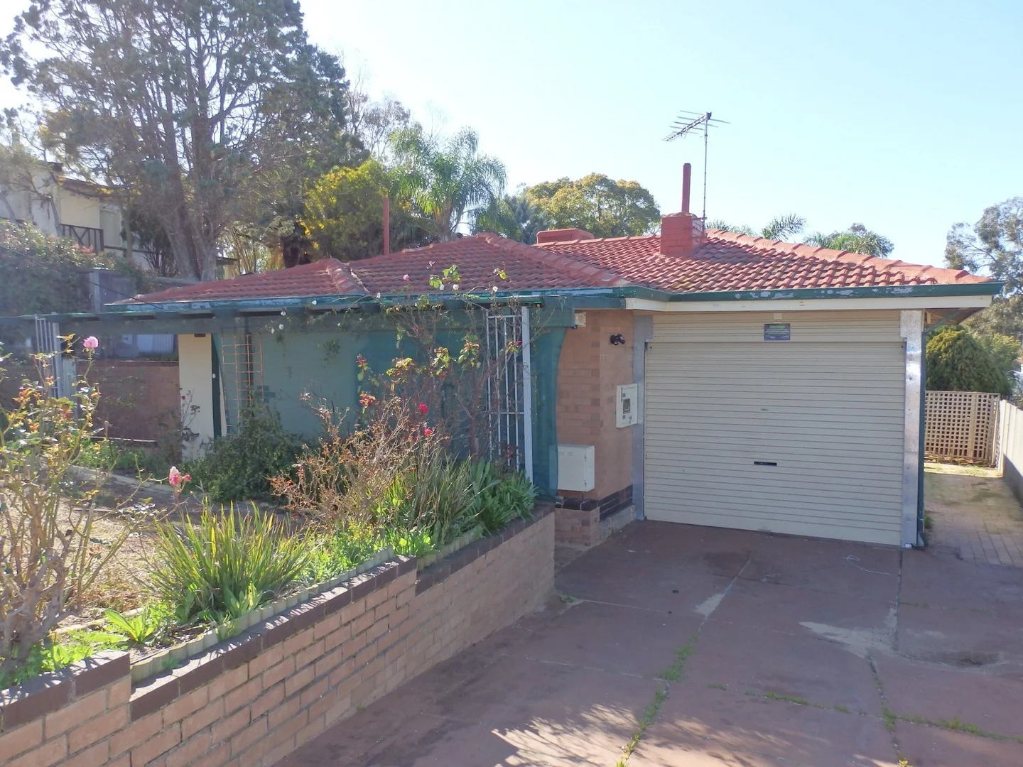 Primary image of 8 Nathaniel Way, Orelia WA 6167