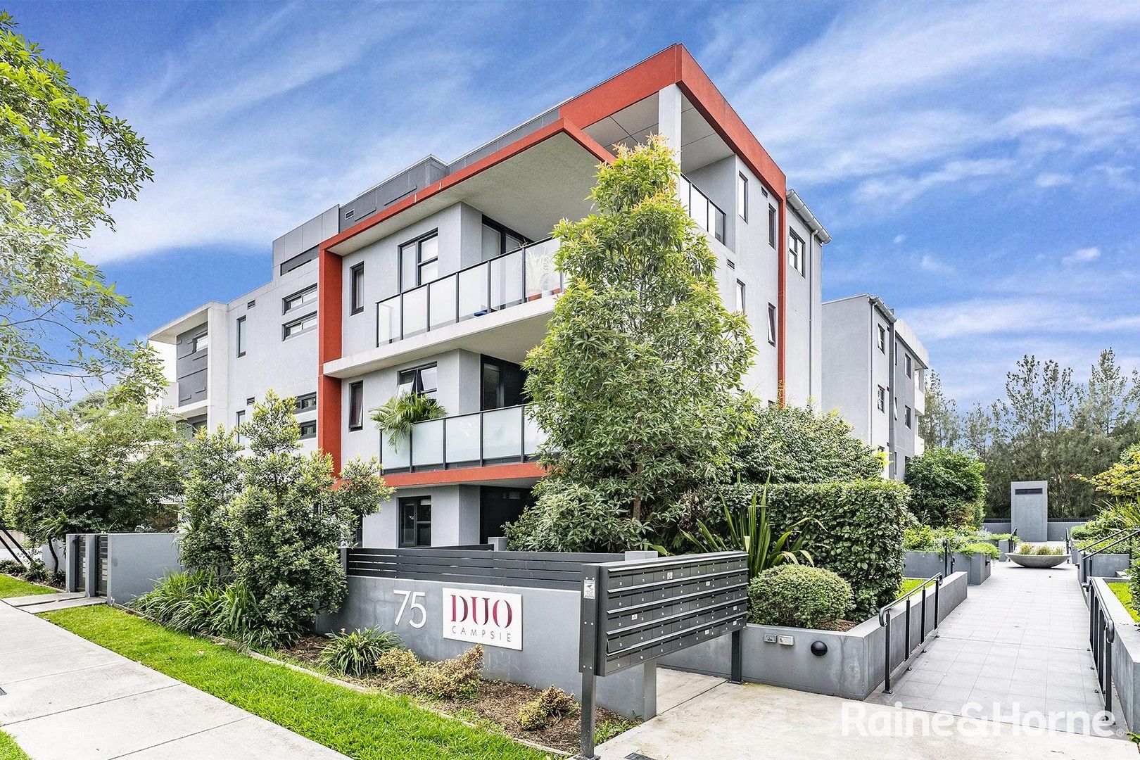 2 bedrooms Apartment / Unit / Flat in 1/75 Second Avenue CAMPSIE NSW, 2194