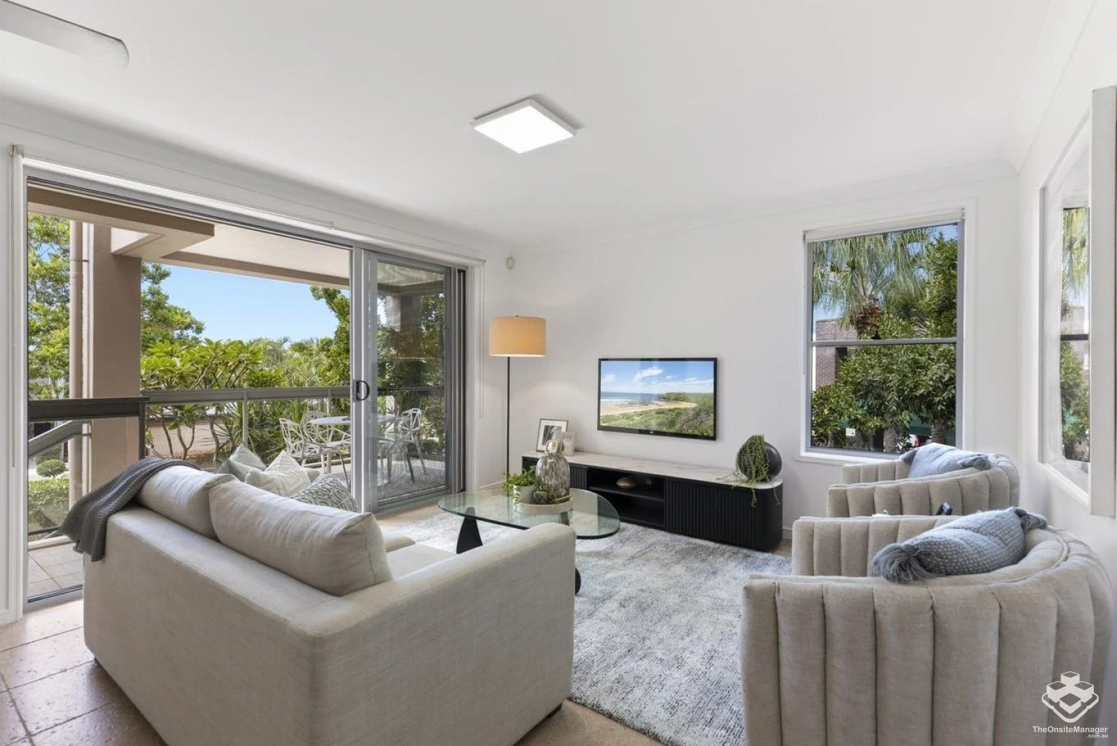 2/3108 The Boulevard, Carrara QLD 4211