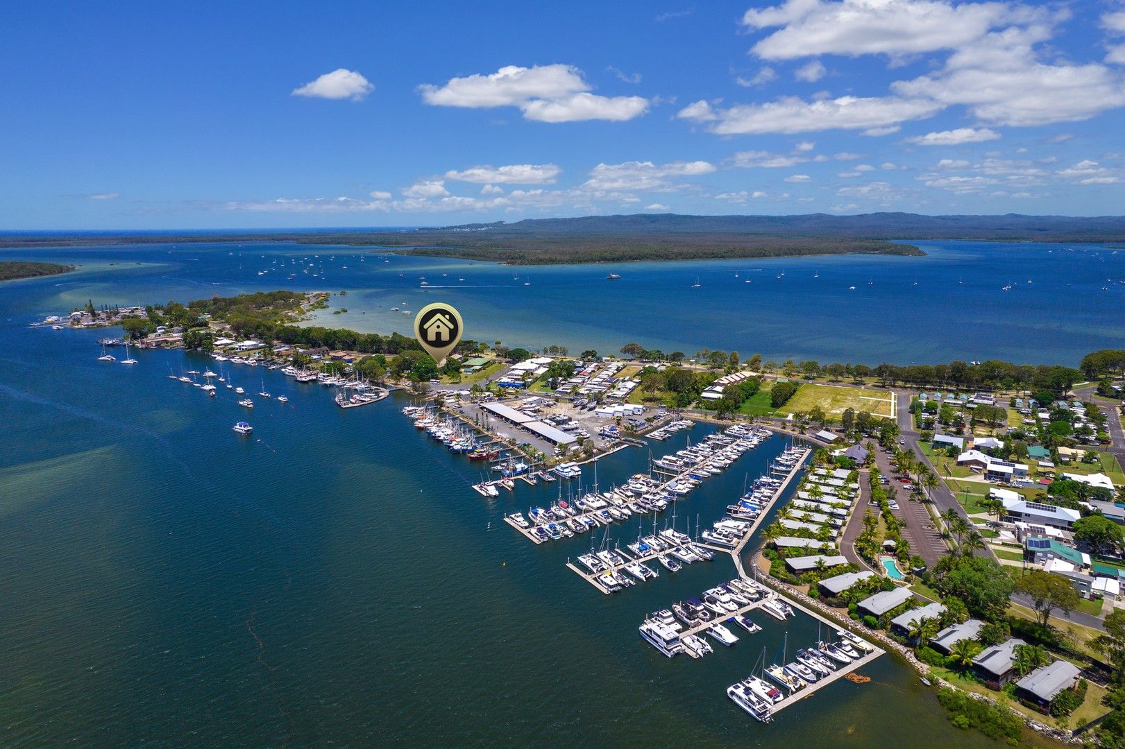 2/26 Esplanade, Tin Can Bay QLD 4580, Image 0