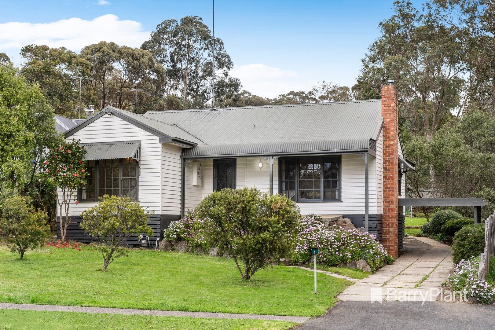 8 Anzac Avenue, Hurstbridge VIC 3099, Image 0