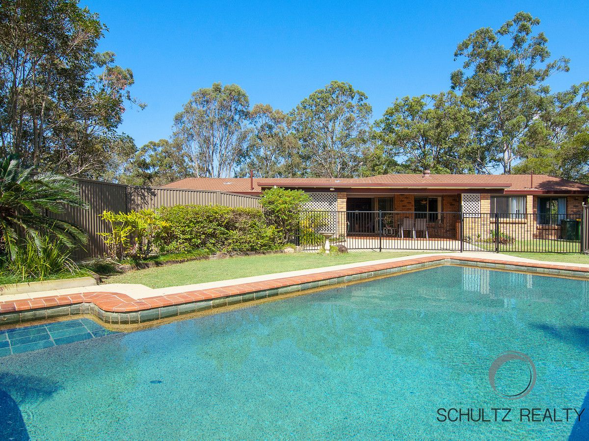 19 Winderadeen Drive, Highland Park QLD 4211, Image 1