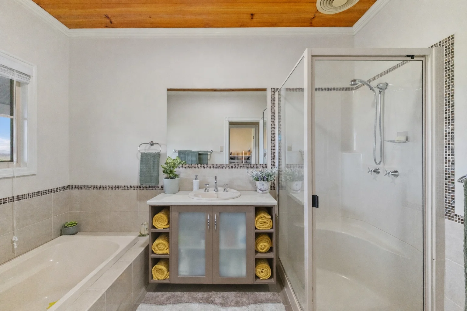 Additional image 17 of 41 Figtree Road, Chatsworth QLD 4570