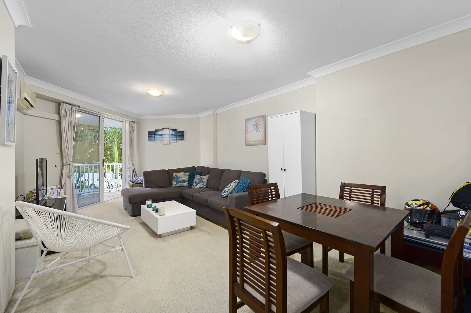 1016/2623-2633 Gold Coast Highway, Broadbeach QLD 4218, Image 2