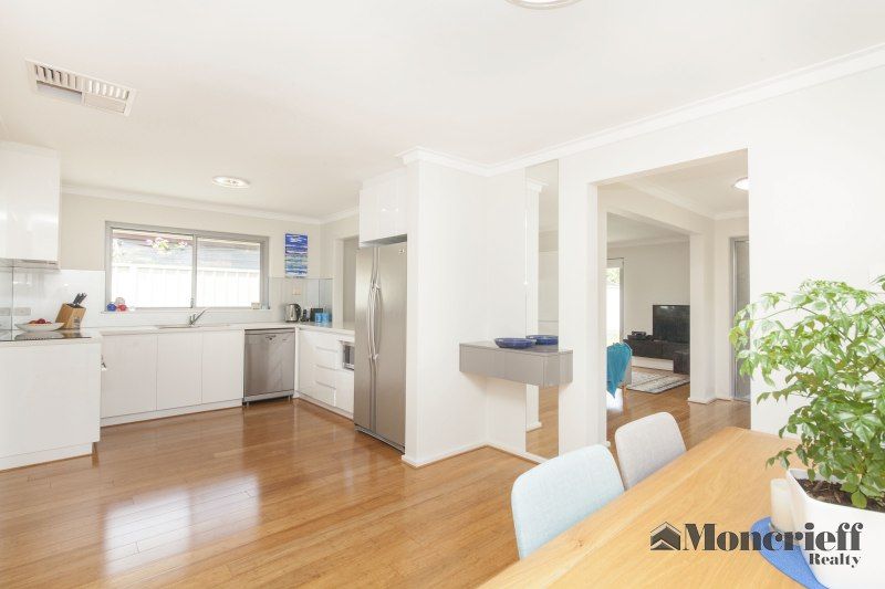 27a Warragoon Crescent, Attadale WA 6156, Image 0