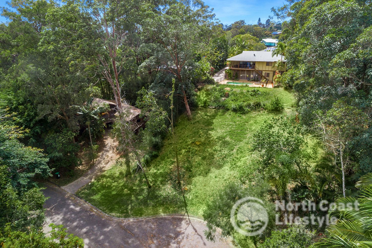 15 Dandaloo Way, Ocean Shores NSW 2483, Image 1