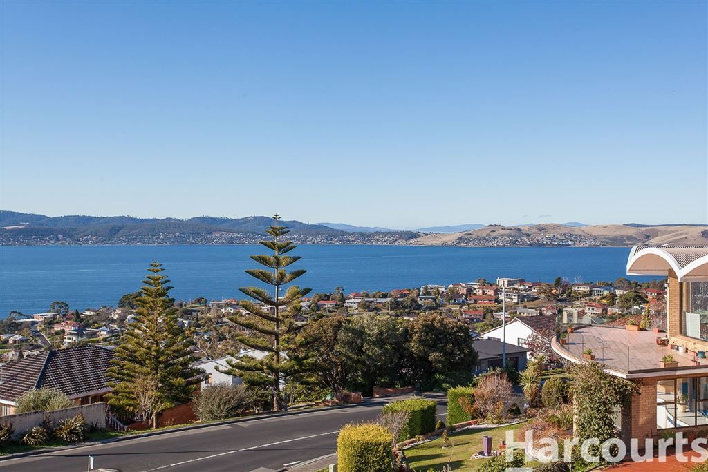 1/1 Nicholas Drive, Sandy Bay TAS 7005, Image 1