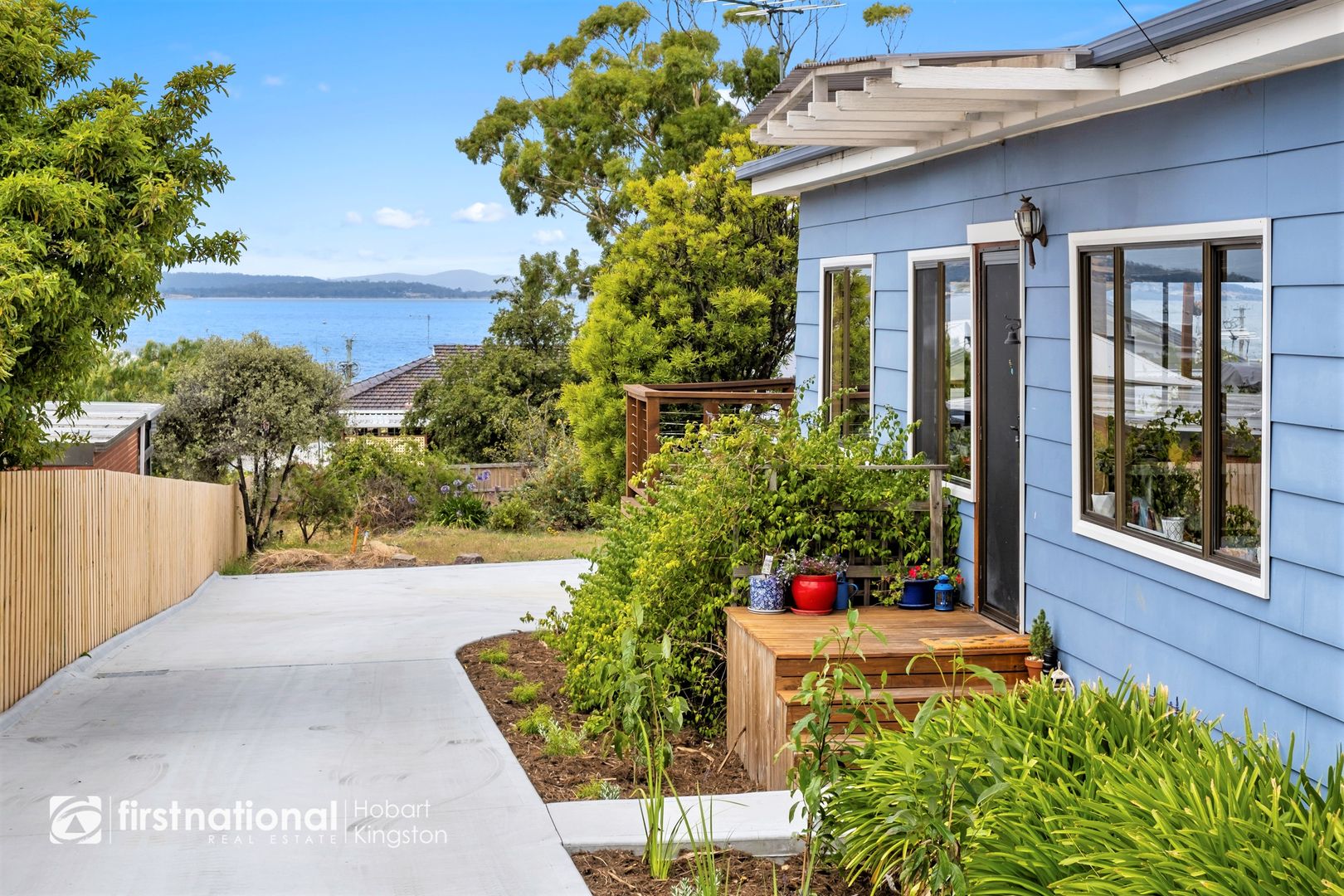 1/11 Sunny Avenue, Blackmans Bay TAS 7052, Image 2