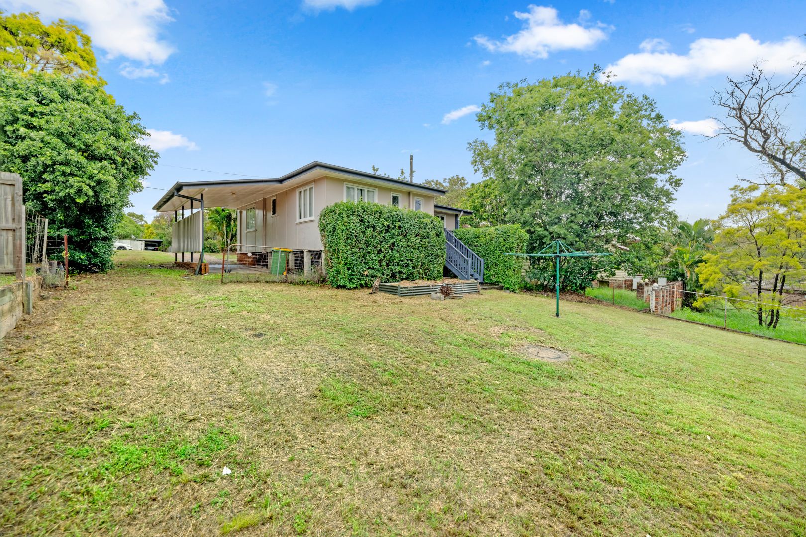 16 Elms Street, Bundamba QLD 4304, Image 2