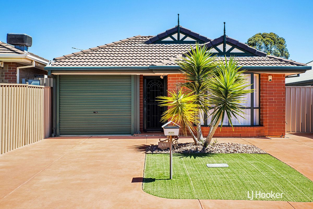 10 Batcombe Avenue, Craigmore SA 5114, Image 2