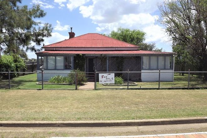 Picture of 73 Tenterfield Street, DEEPWATER NSW 2371