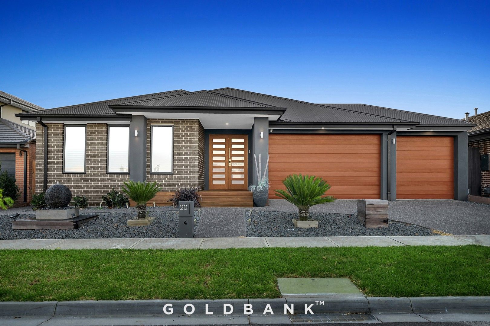 4 bedrooms House in 20 Selino Drive CLYDE VIC, 3978