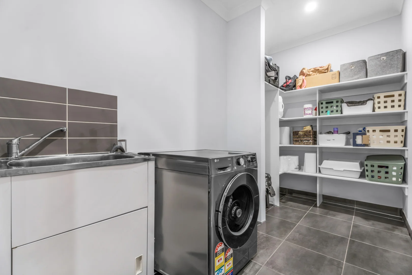 Additional image 11 of 206 Wheelers Park Drive, Cranbourne North VIC 3977