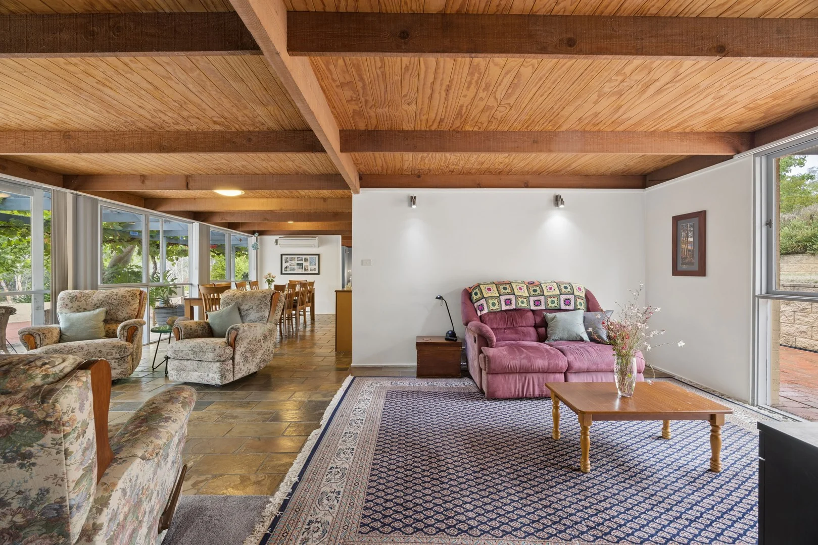 10 Sylvia Street, Murrumbateman NSW 2582