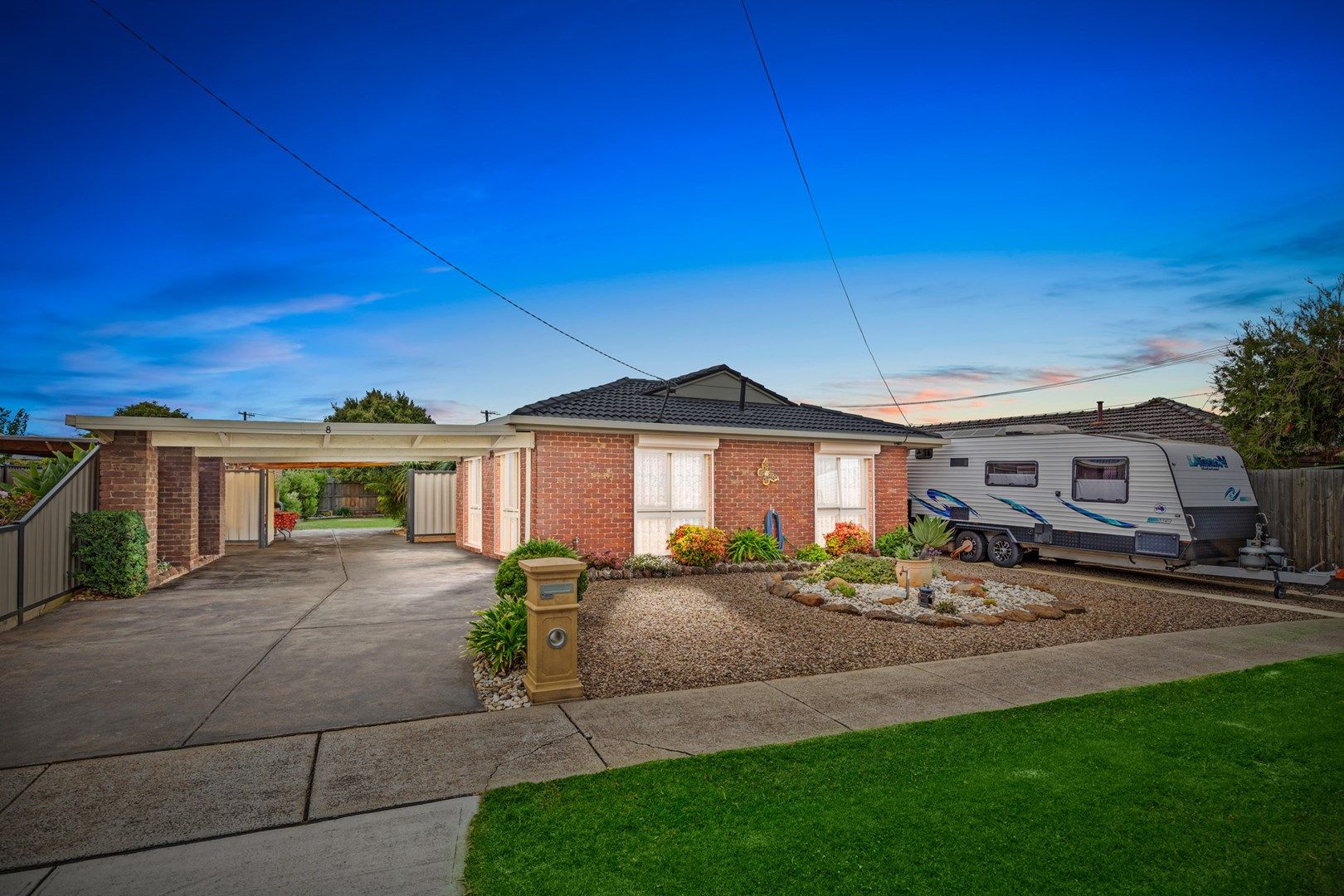 8 Saddington Avenue, Hoppers Crossing VIC 3029, Image 0