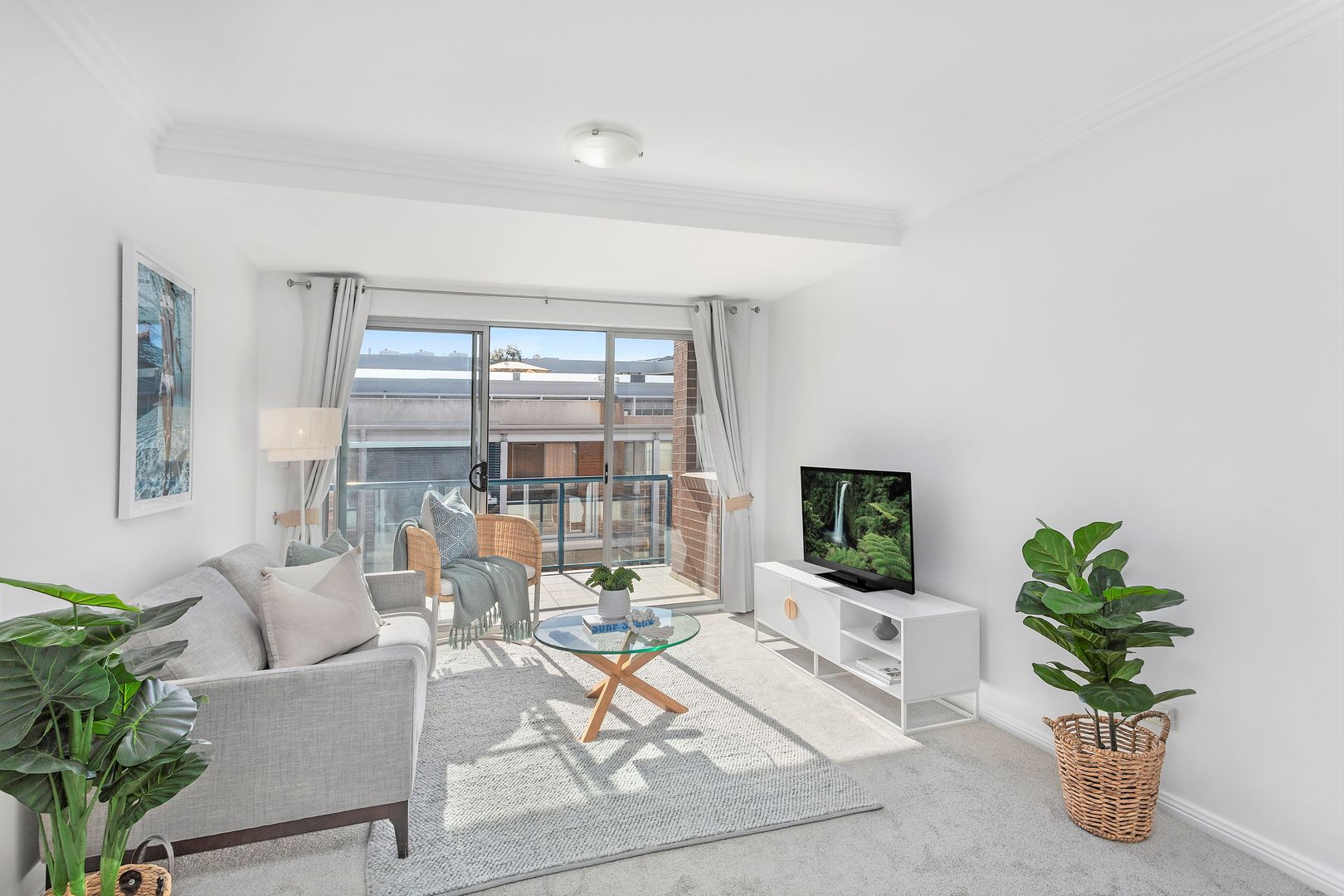 2 bedrooms Apartment / Unit / Flat in 72/1-3 Delmar Parade DEE WHY NSW, 2099