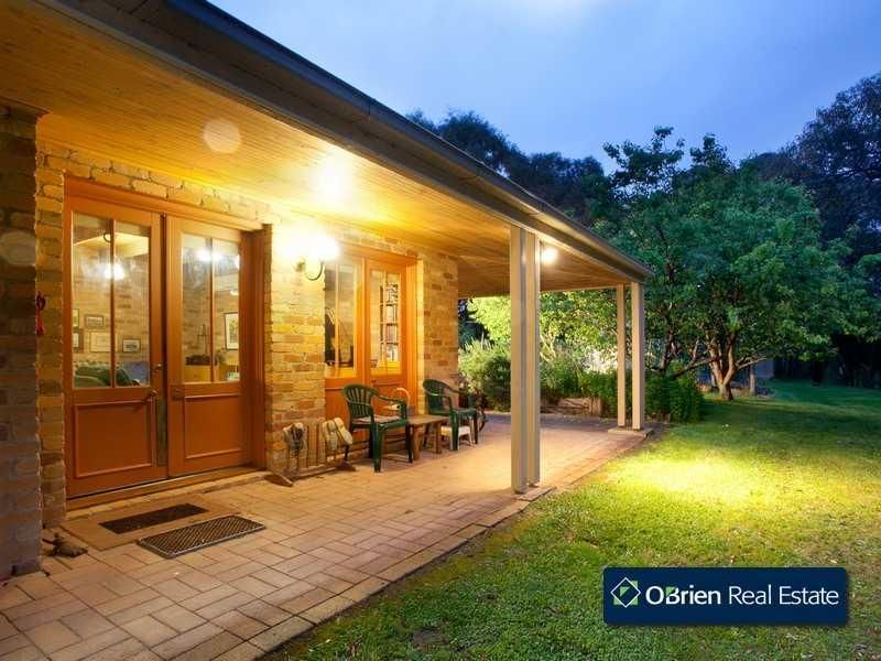 8 Sugarloaf Road, Beaconsfield Upper VIC 3808, Image 0