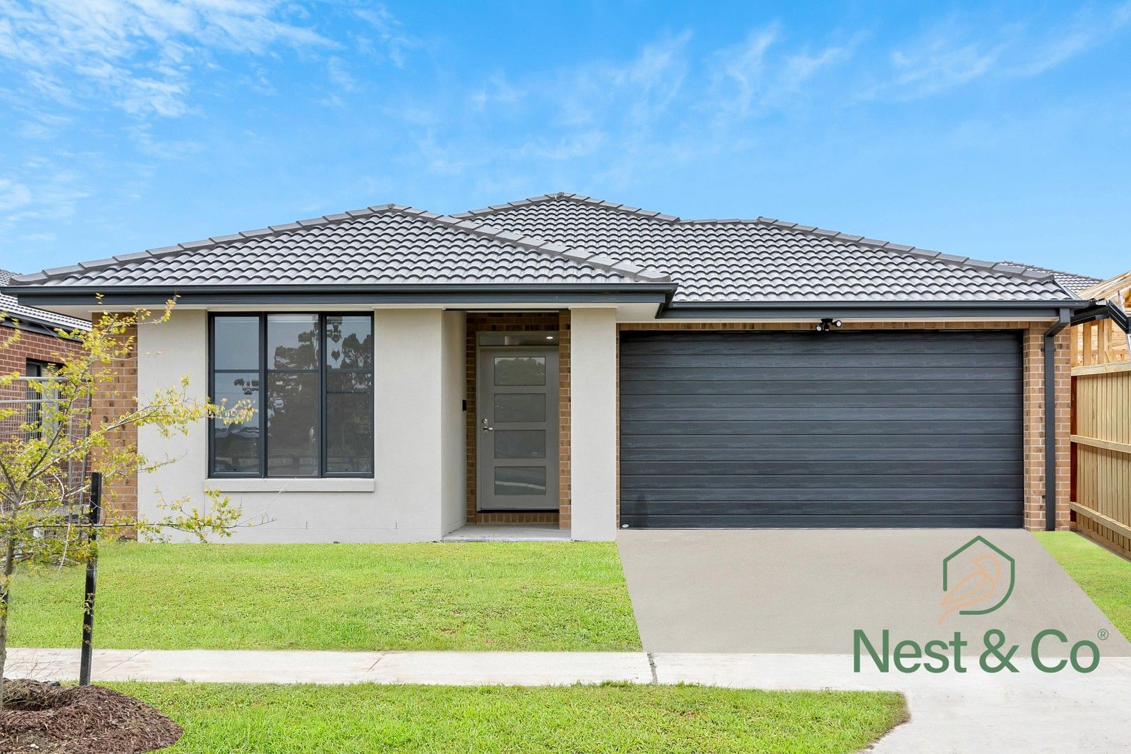 4 bedrooms House in 4 Tully Mews DONNYBROOK VIC, 3064