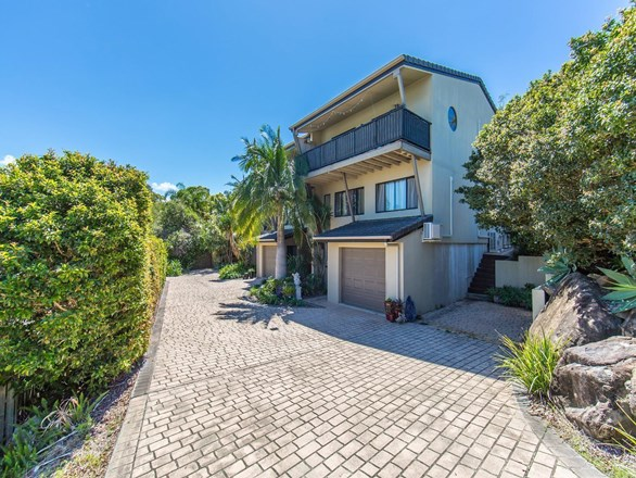 2/2 Rosewood Drive, Caloundra West QLD 4551