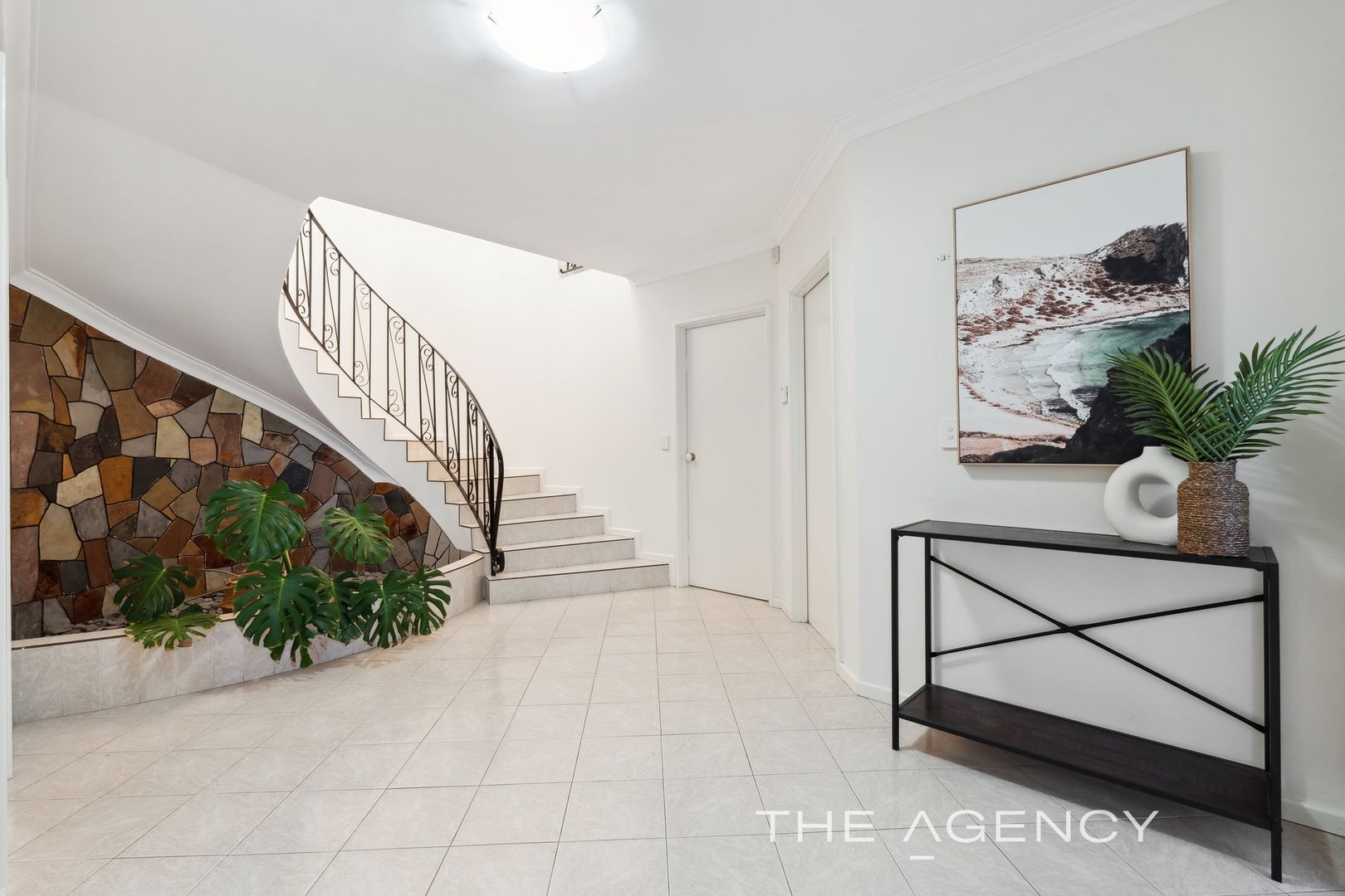 1 Helsall Court Sorrento WA 6020 Domain