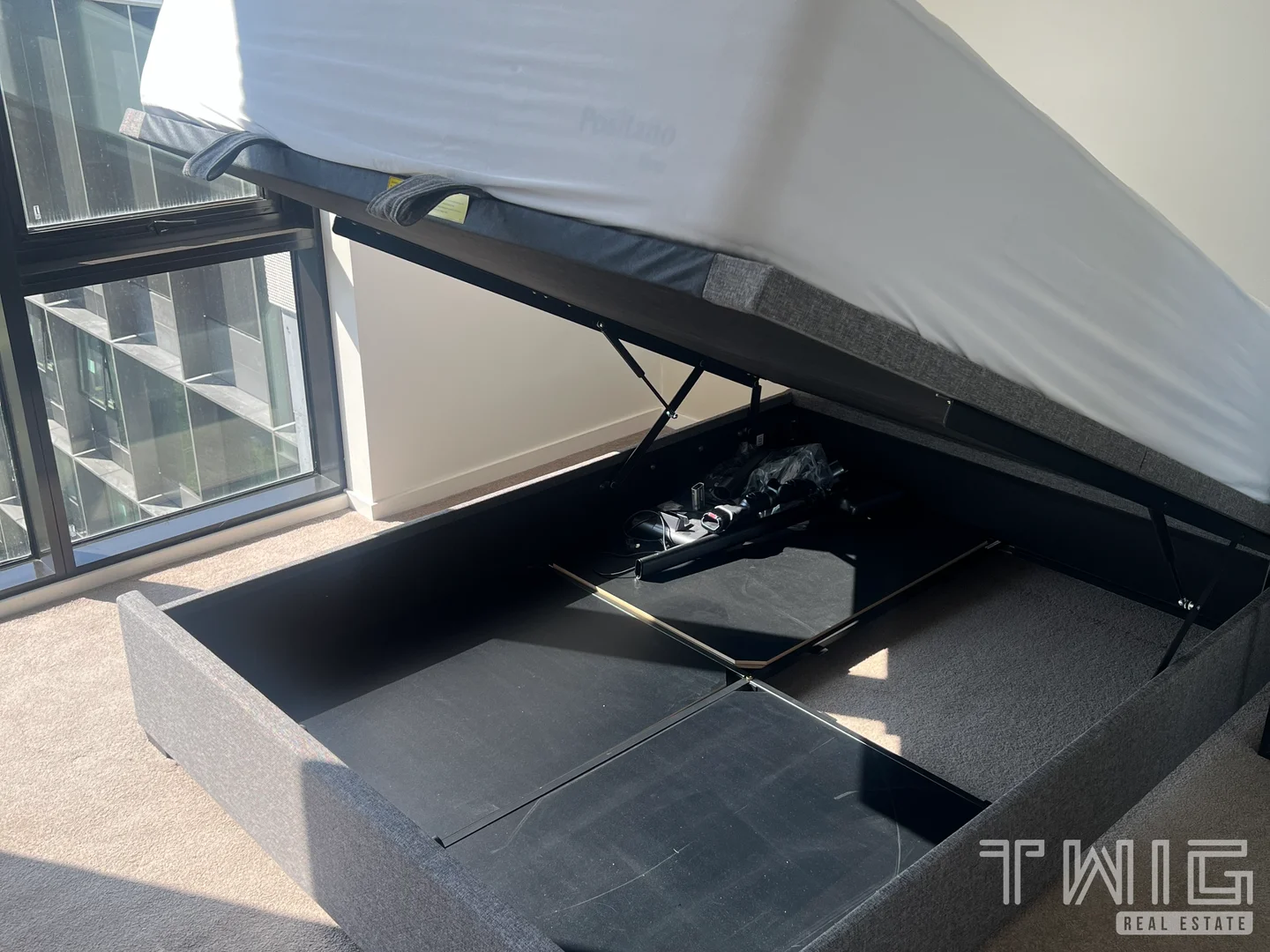 Additional image 8 of 2413/350 William Street, Melbourne VIC 3000