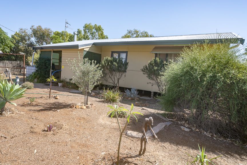 32 Calder, Mukinbudin WA 6479, Image 0