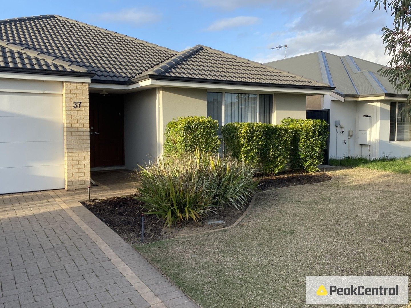 4 bedrooms House in 37 Rickett Street HAYNES WA, 6112