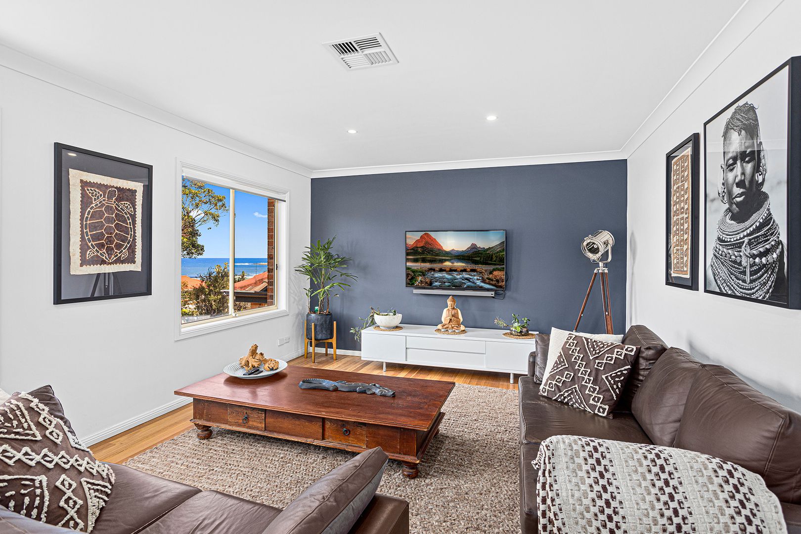 1/1 Seabreeze Place, Thirroul NSW 2515, Image 2