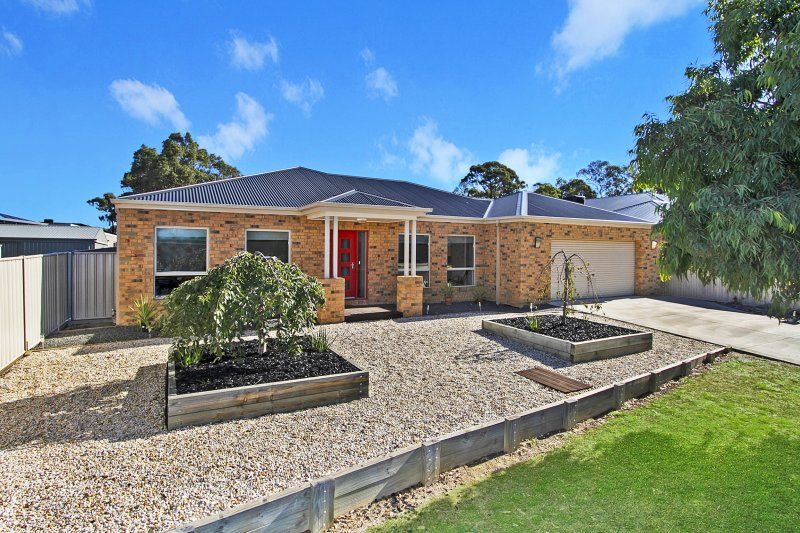 7 Regent Street, Strathfieldsaye VIC 3551, Image 0