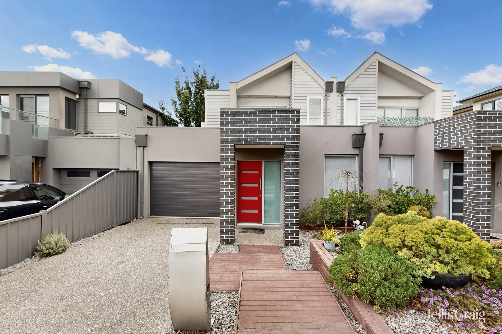 Primary image of 6A Loch Crescent, Strathmore VIC 3041