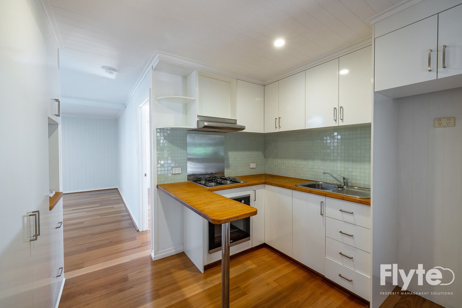 2 bedrooms Apartment / Unit / Flat in 24B Knowsley Street STONES CORNER QLD, 4120