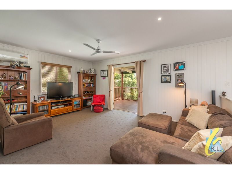 84 Woodend Rd, Woodend QLD 4305, Image 2