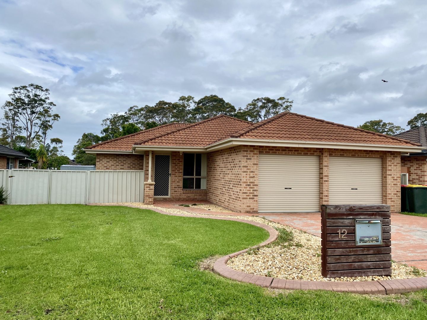 12 Hannah Place, Worrigee NSW 2540