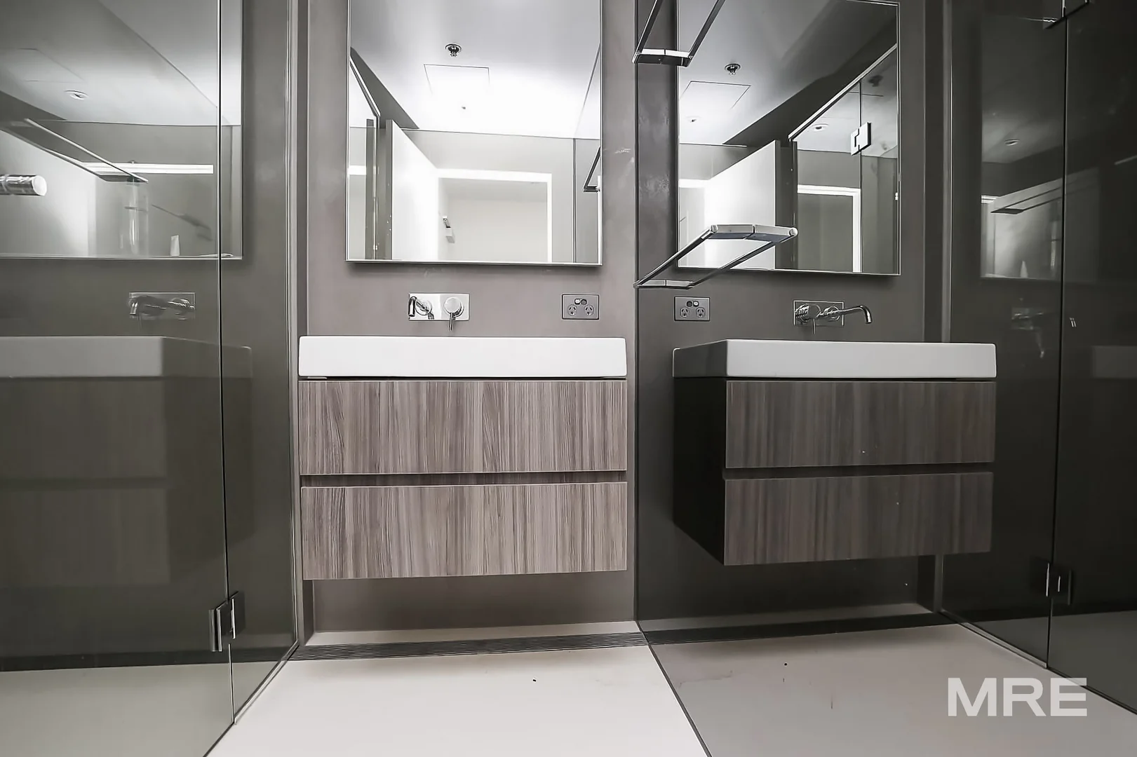 Additional image 9 of 2601/81 South Wharf Drive, Docklands VIC 3008