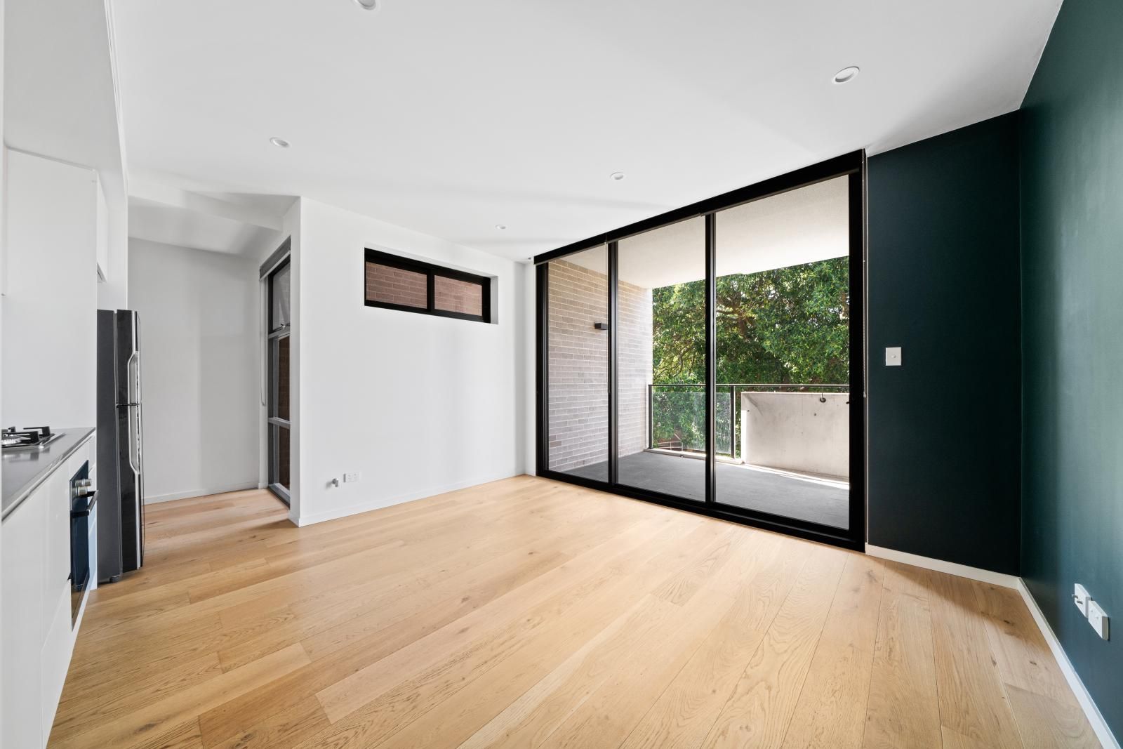 1 bedrooms Apartment / Unit / Flat in 204B/34-38 McEvoy Street WATERLOO NSW, 2017