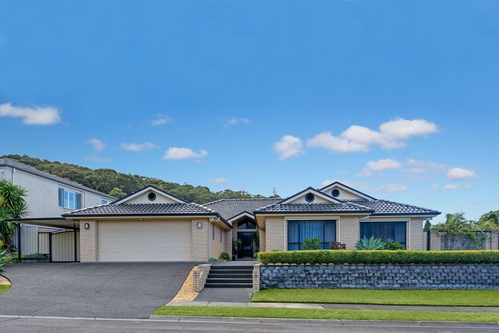 2 Heron Place, Belmont NSW 2280, Image 0