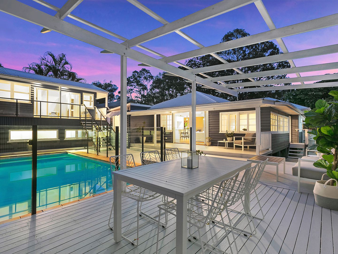 4 Michel Drive, Currumbin Waters QLD 4223, Image 1